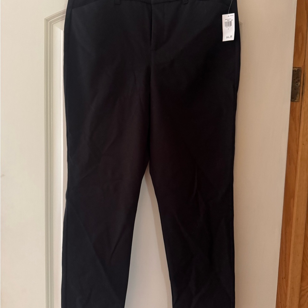 Old Navy Black Ankle Pants Pixie
